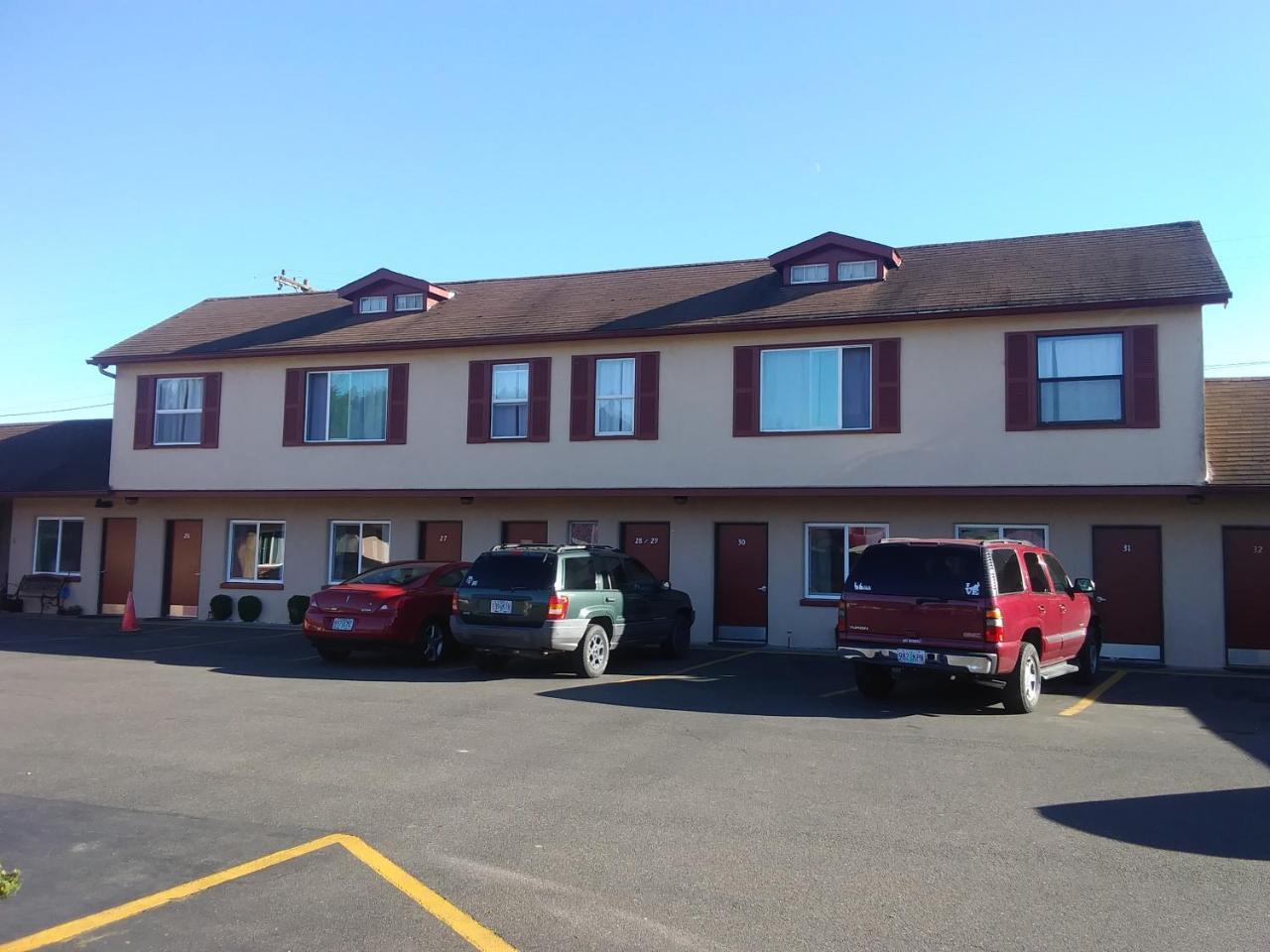 Fir Grove Motel Reedsport Buitenkant foto
