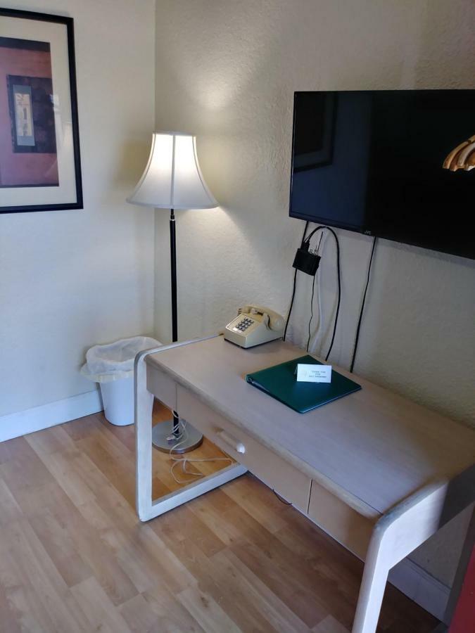 Fir Grove Motel Reedsport Buitenkant foto